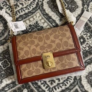 coach hutton shoulder bag